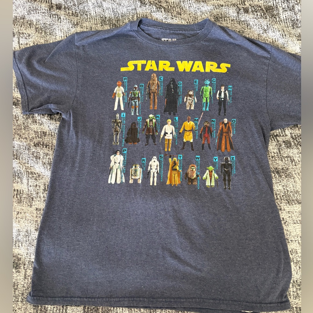 Star Wars Alphabet Action Figure Boys TShirt Size Xl